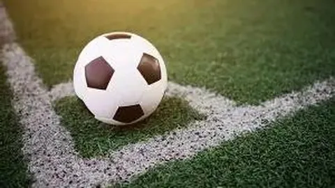 勇士队加时赛火花四溅：篮球对决更胜一筹的“麻辣”盛宴！